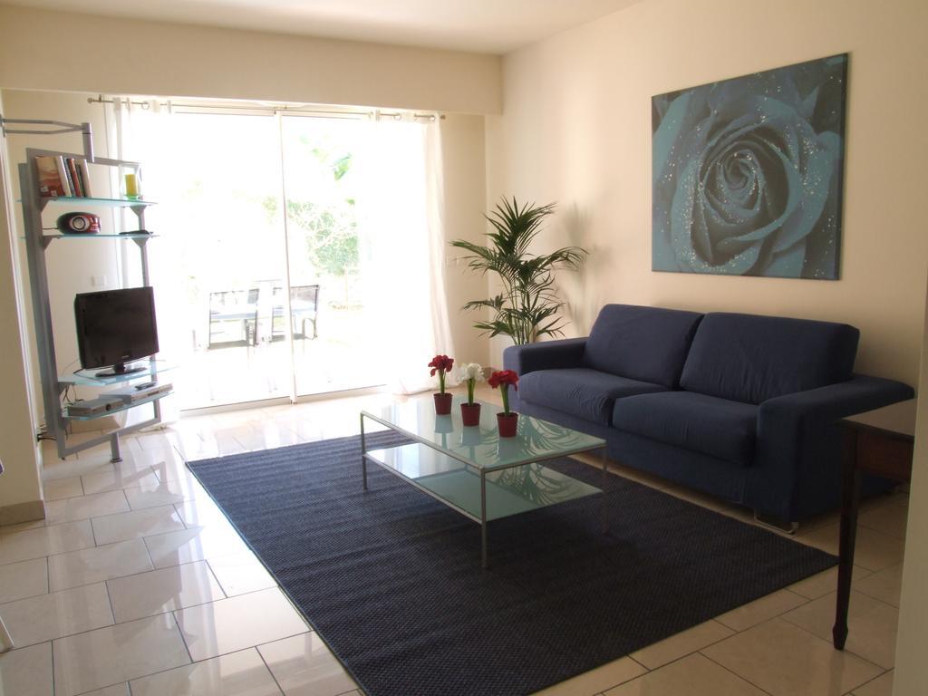 Appartement Au Chateau Vallaya 멍똥 외부 사진