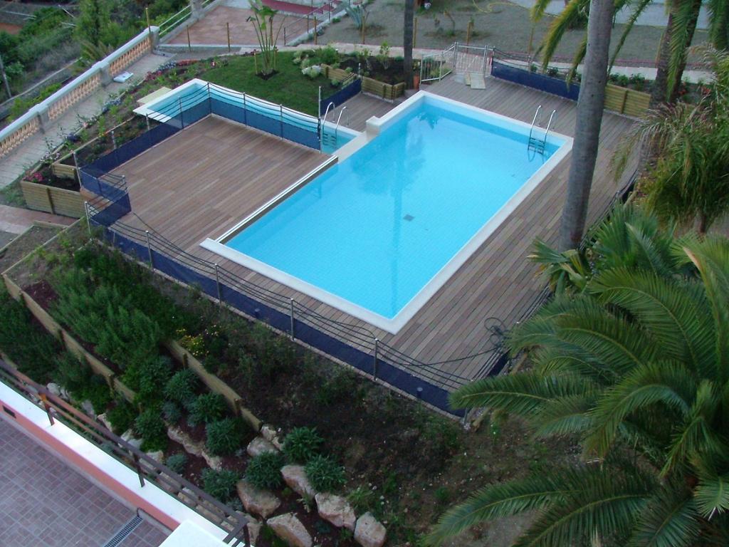 Appartement Au Chateau Vallaya 멍똥 외부 사진